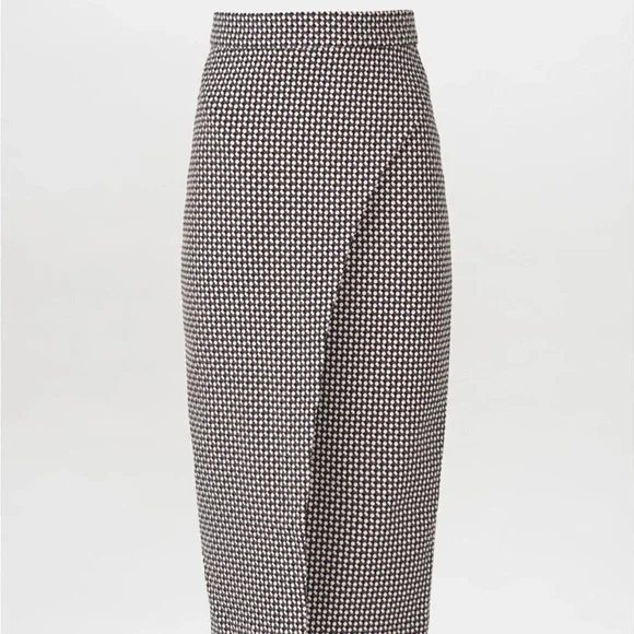 Silvia Tcherassi’s Resort 2023 Thora Gray Skirt. NWTO